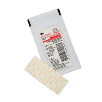 Steri-Strip Rouge 3M avec support renforcé 75mm x 6mm pochette de 3 sutures - Boîte de 50